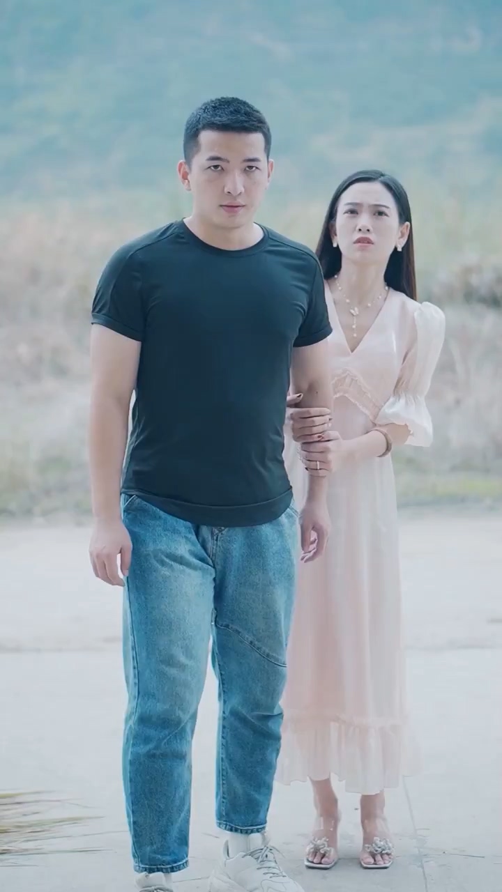 赘婿战神第01集