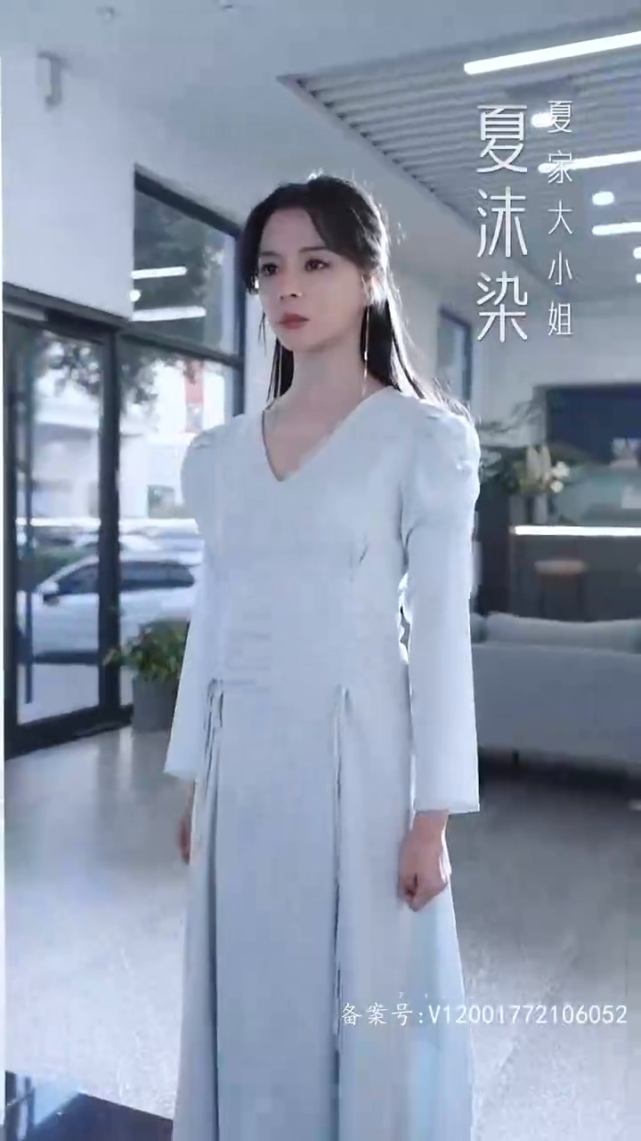 重生后她转身投入死对头怀抱第02集