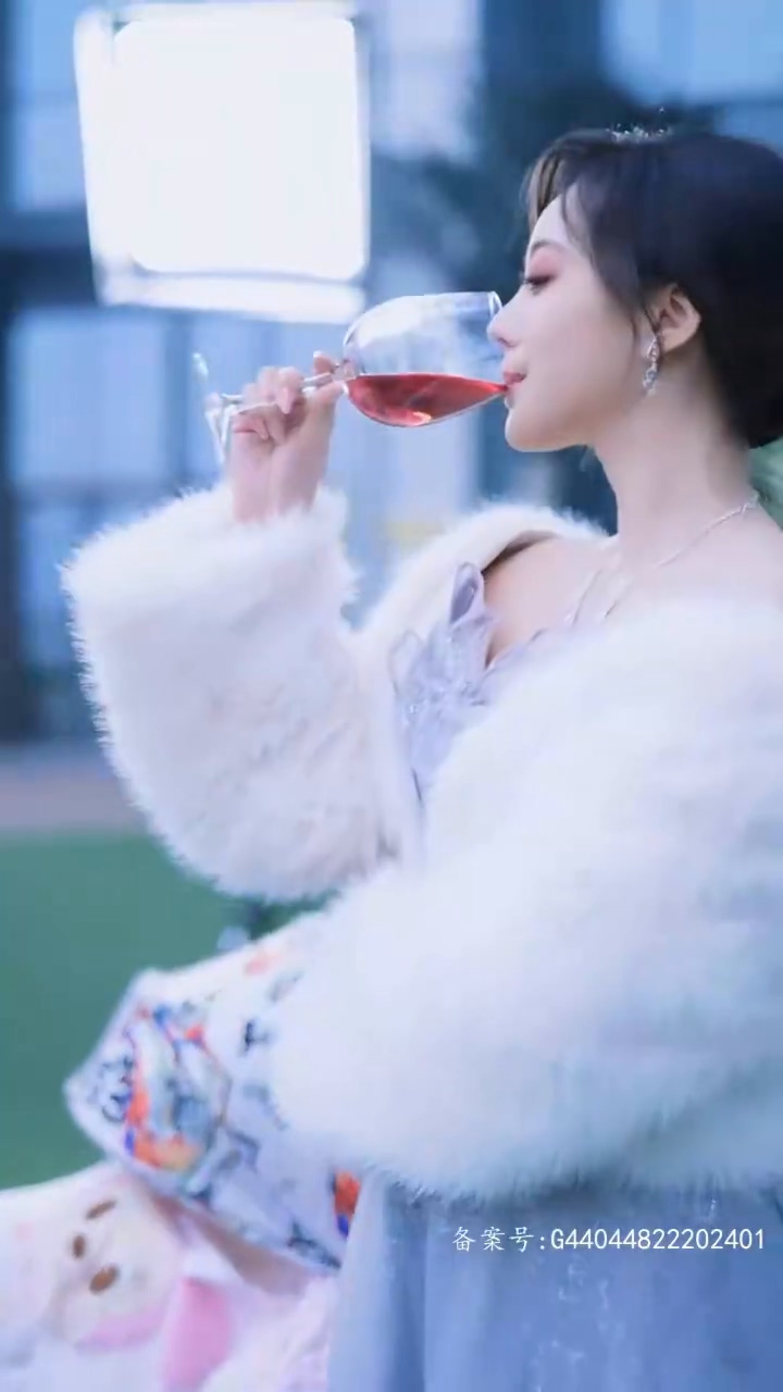 萌宝归来爹地妈咪要热恋了第02集